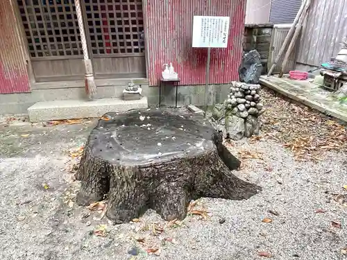 八阪神社の建物その他