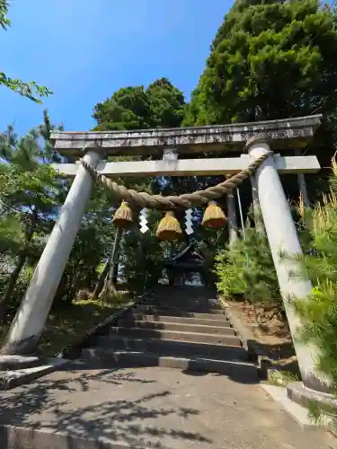 十柱神社の{uncategorized: "未分類", other: "その他", undefined: "問題あり", building: "その他建物", grave: "お墓", sacred_gate: "鳥居", guardian: "狛犬", statue: "像", buddha: "仏像", history: "歴史", nature: "自然", garden: "庭園", animal: "動物", pagoda: "塔", temizu: "手水舎", mountain_gate: "山門・神門", sanctuary: "本殿・本堂", subordinate: "末社・摂社", art: "芸術", scenery: "景色", jizo: "地蔵", ema: "絵馬", goshuin: "御朱印", omikuji: "おみくじ", items: "授与品その他", amulet: "お守り", goshuincho: "御朱印帳", eats: "食事", festival: "お祭り", votive_dance: "神楽", shichigosan: "七五三参", wedding: "結婚式", experience: "体験その他", initially: "初詣", around: "周辺", anti_infection: "感染症対策"}
