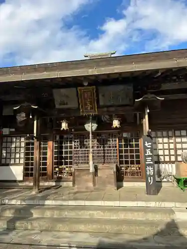 龍泉寺の本殿