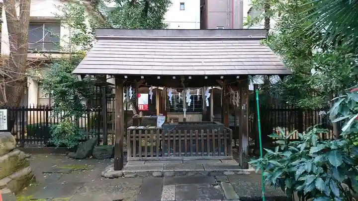 新橋鹽竃神社の本殿・本堂