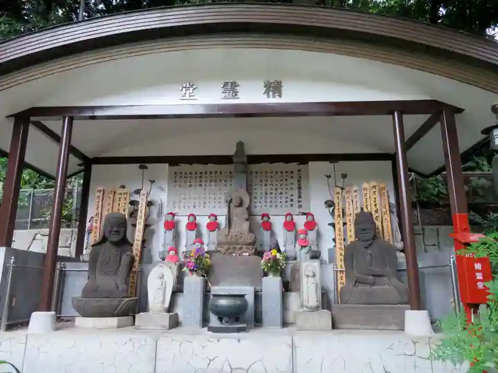 瀧泉寺(目黒不動尊)の末社・摂社