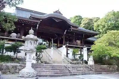 近江神宮の本殿・本堂