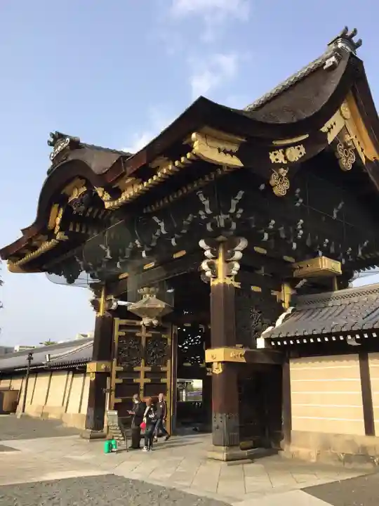 本願寺(西本願寺)の山門・神門