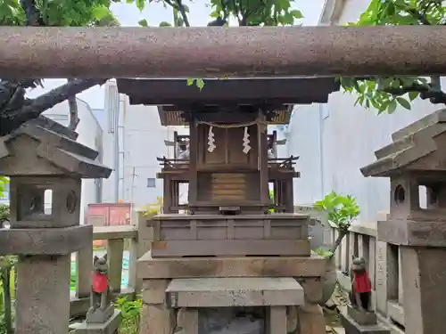 松尾稲荷神社の末社