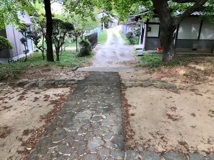 神坐日向神社(大神神社摂社)のその他建物