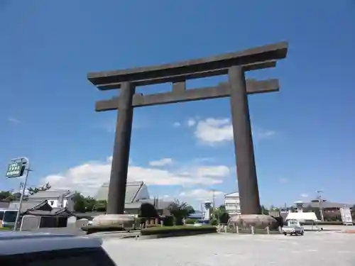 大神神社の鳥居