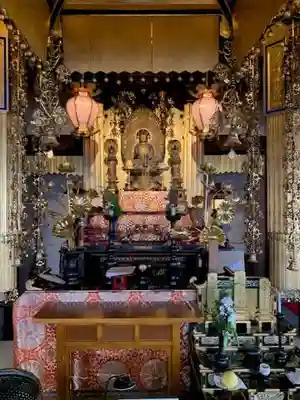 栄林寺の本殿・本堂