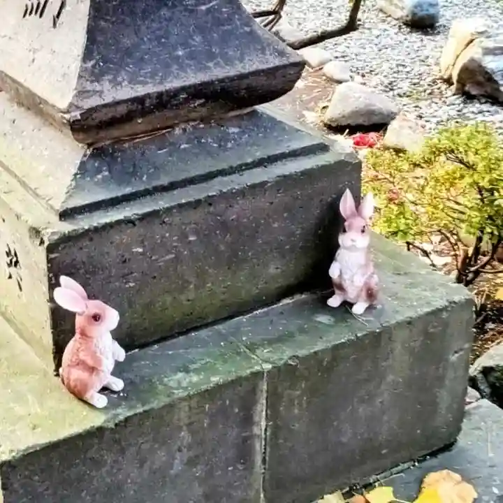 彌彦神社 (伊夜日子神社)の像