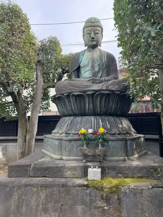 西迎寺の{uncategorized: "未分類", other: "その他", undefined: "問題あり", building: "その他建物", grave: "お墓", sacred_gate: "鳥居", guardian: "狛犬", statue: "像", buddha: "仏像", history: "歴史", nature: "自然", garden: "庭園", animal: "動物", pagoda: "塔", temizu: "手水舎", mountain_gate: "山門・神門", sanctuary: "本殿・本堂", subordinate: "末社・摂社", art: "芸術", scenery: "景色", jizo: "地蔵", ema: "絵馬", goshuin: "御朱印", omikuji: "おみくじ", items: "授与品その他", amulet: "お守り", goshuincho: "御朱印帳", eats: "食事", festival: "お祭り", votive_dance: "神楽", shichigosan: "七五三参", wedding: "結婚式", experience: "体験その他", initially: "初詣", around: "周辺", anti_infection: "感染症対策"}
