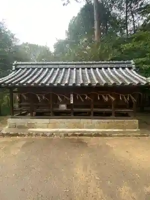 安仁神社の{uncategorized: "未分類", other: "その他", undefined: "問題あり", building: "その他建物", grave: "お墓", sacred_gate: "鳥居", guardian: "狛犬", statue: "像", buddha: "仏像", history: "歴史", nature: "自然", garden: "庭園", animal: "動物", pagoda: "塔", temizu: "手水舎", mountain_gate: "山門・神門", sanctuary: "本殿・本堂", subordinate: "末社・摂社", art: "芸術", scenery: "景色", jizo: "地蔵", ema: "絵馬", goshuin: "御朱印", omikuji: "おみくじ", items: "授与品その他", amulet: "お守り", goshuincho: "御朱印帳", eats: "食事", festival: "お祭り", votive_dance: "神楽", shichigosan: "七五三参", wedding: "結婚式", experience: "体験その他", initially: "初詣", around: "周辺", anti_infection: "感染症対策"}