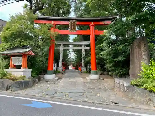 馬橋稲荷神社の鳥居