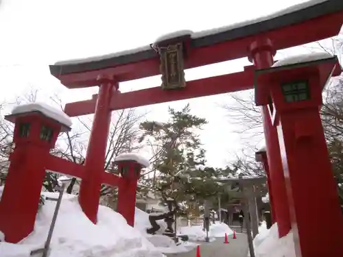 彌彦神社　(伊夜日子神社)の鳥居