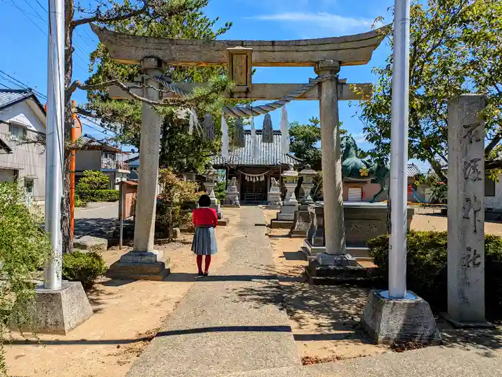 石塚神社の鳥居