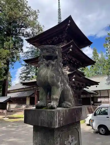 若一王子神社の狛犬