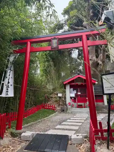 村松通力稲荷社(神奈川県)