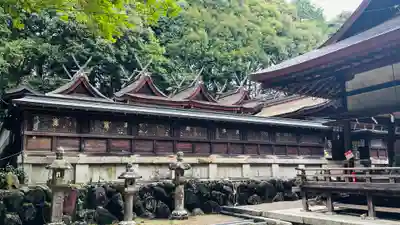 往馬坐伊古麻都比古神社(奈良県)