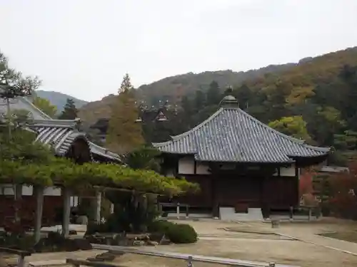 普賢院の本殿・本堂