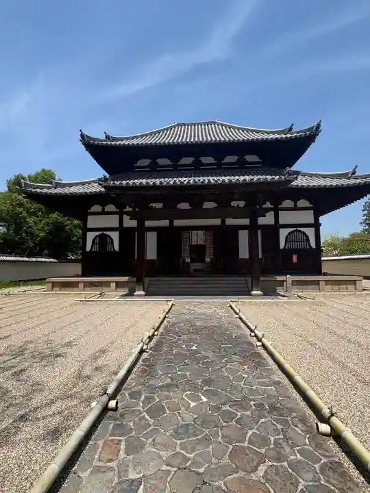 東大寺戒壇院戒壇堂の{uncategorized: "未分類", other: "その他", undefined: "問題あり", building: "その他建物", grave: "お墓", sacred_gate: "鳥居", guardian: "狛犬", statue: "像", buddha: "仏像", history: "歴史", nature: "自然", garden: "庭園", animal: "動物", pagoda: "塔", temizu: "手水舎", mountain_gate: "山門・神門", sanctuary: "本殿・本堂", subordinate: "末社・摂社", art: "芸術", scenery: "景色", jizo: "地蔵", ema: "絵馬", goshuin: "御朱印", omikuji: "おみくじ", items: "授与品その他", amulet: "お守り", goshuincho: "御朱印帳", eats: "食事", festival: "お祭り", votive_dance: "神楽", shichigosan: "七五三参", wedding: "結婚式", experience: "体験その他", initially: "初詣", around: "周辺", anti_infection: "感染症対策"}