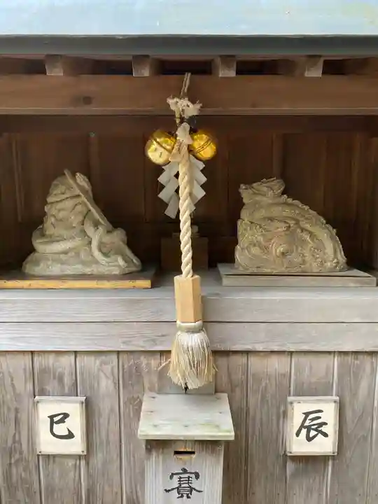 洲嵜神社の末社・摂社