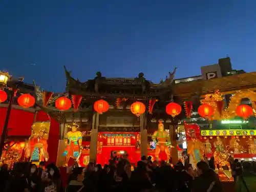 長崎尾曲がり猫神社の{uncategorized: "未分類", other: "その他", undefined: "問題あり", building: "その他建物", grave: "お墓", sacred_gate: "鳥居", guardian: "狛犬", statue: "像", buddha: "仏像", history: "歴史", nature: "自然", garden: "庭園", animal: "動物", pagoda: "塔", temizu: "手水舎", mountain_gate: "山門・神門", sanctuary: "本殿・本堂", subordinate: "末社・摂社", art: "芸術", scenery: "景色", jizo: "地蔵", ema: "絵馬", goshuin: "御朱印", omikuji: "おみくじ", items: "授与品その他", amulet: "お守り", goshuincho: "御朱印帳", eats: "食事", festival: "お祭り", votive_dance: "神楽", shichigosan: "七五三参", wedding: "結婚式", experience: "体験その他", initially: "初詣", around: "周辺", anti_infection: "感染症対策"}