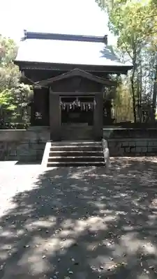 八幡鶴市神社の本殿・本堂