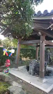 せんき薬師(西福院)の手水舎