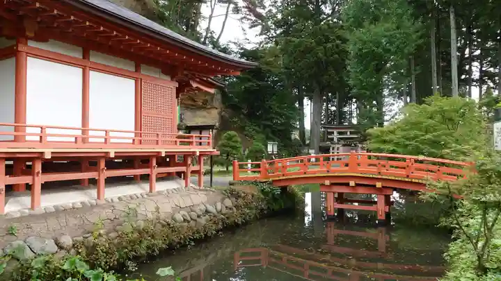 達谷窟毘沙門堂(岩手県)