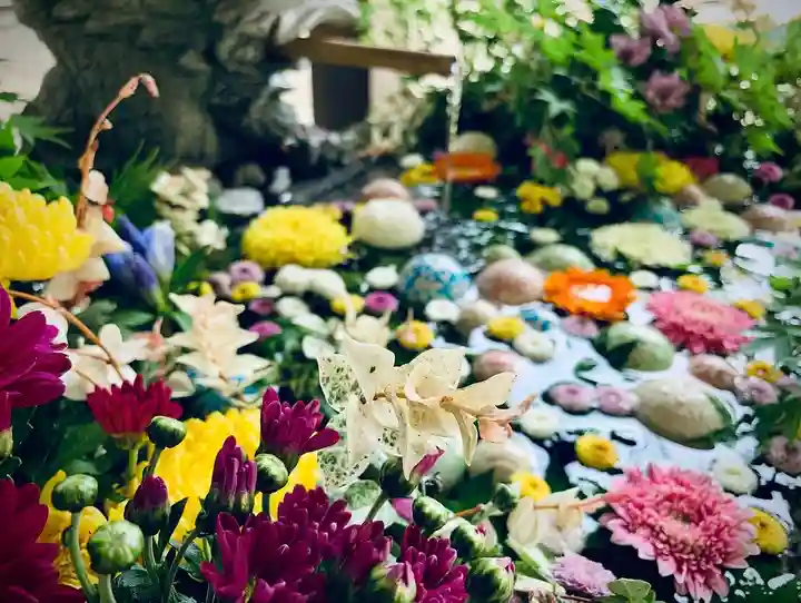 滑川神社 - 仕事と子どもの守り神の手水舎