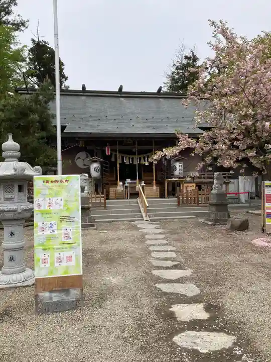二柱神社の本殿・本堂