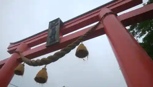 虻田神社の鳥居