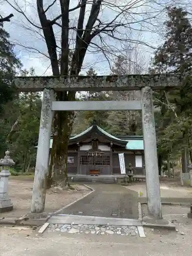 足助神社の{uncategorized: "未分類", other: "その他", undefined: "問題あり", building: "その他建物", grave: "お墓", sacred_gate: "鳥居", guardian: "狛犬", statue: "像", buddha: "仏像", history: "歴史", nature: "自然", garden: "庭園", animal: "動物", pagoda: "塔", temizu: "手水舎", mountain_gate: "山門・神門", sanctuary: "本殿・本堂", subordinate: "末社・摂社", art: "芸術", scenery: "景色", jizo: "地蔵", ema: "絵馬", goshuin: "御朱印", omikuji: "おみくじ", items: "授与品その他", amulet: "お守り", goshuincho: "御朱印帳", eats: "食事", festival: "お祭り", votive_dance: "神楽", shichigosan: "七五三参", wedding: "結婚式", experience: "体験その他", initially: "初詣", around: "周辺", anti_infection: "感染症対策"}