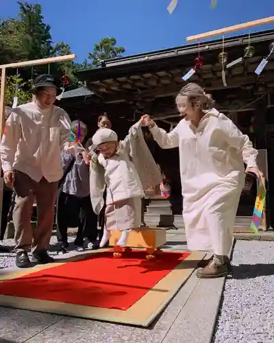 滑川神社 - 仕事と子どもの守り神(福島県)