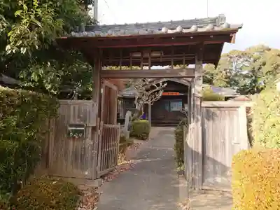 記念寺の山門・神門