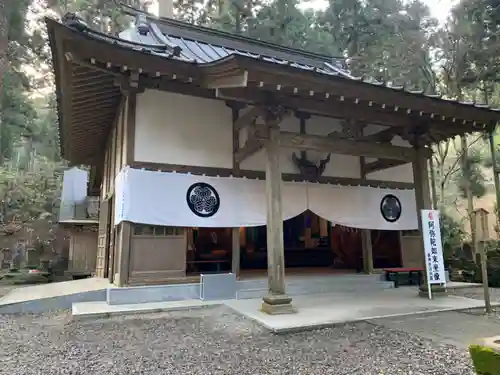 御岩神社の本殿・本堂