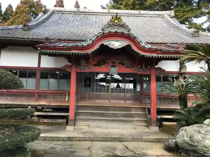 真福寺の本殿・本堂