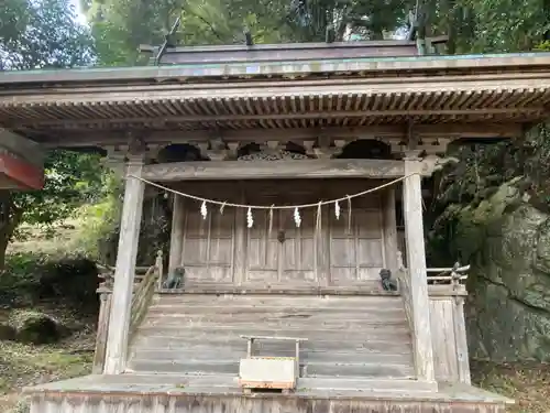愛宕神社の本殿・本堂