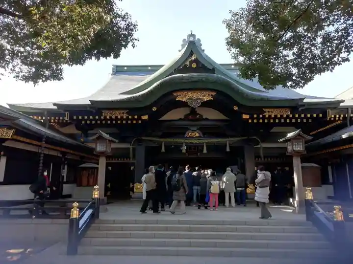 穴八幡宮の本殿・本堂