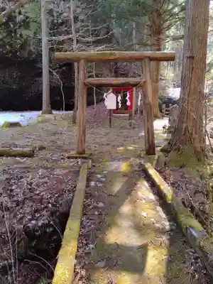 黒瀧不動尊(宮城県)