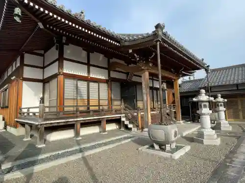 真福寺の{uncategorized: "未分類", other: "その他", undefined: "問題あり", building: "その他建物", grave: "お墓", sacred_gate: "鳥居", guardian: "狛犬", statue: "像", buddha: "仏像", history: "歴史", nature: "自然", garden: "庭園", animal: "動物", pagoda: "塔", temizu: "手水舎", mountain_gate: "山門・神門", sanctuary: "本殿・本堂", subordinate: "末社・摂社", art: "芸術", scenery: "景色", jizo: "地蔵", ema: "絵馬", goshuin: "御朱印", omikuji: "おみくじ", items: "授与品その他", amulet: "お守り", goshuincho: "御朱印帳", eats: "食事", festival: "お祭り", votive_dance: "神楽", shichigosan: "七五三参", wedding: "結婚式", experience: "体験その他", initially: "初詣", around: "周辺", anti_infection: "感染症対策"}