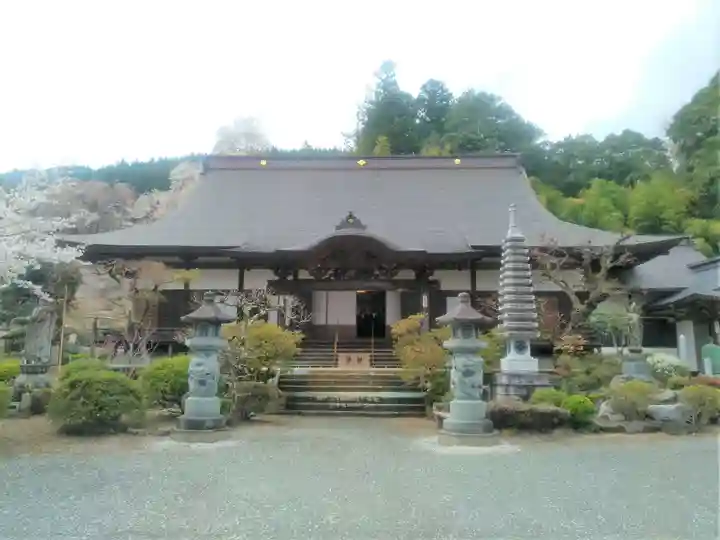 大公寺の本殿・本堂