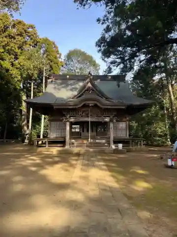 松山神社の{uncategorized: "未分類", other: "その他", undefined: "問題あり", building: "その他建物", grave: "お墓", sacred_gate: "鳥居", guardian: "狛犬", statue: "像", buddha: "仏像", history: "歴史", nature: "自然", garden: "庭園", animal: "動物", pagoda: "塔", temizu: "手水舎", mountain_gate: "山門・神門", sanctuary: "本殿・本堂", subordinate: "末社・摂社", art: "芸術", scenery: "景色", jizo: "地蔵", ema: "絵馬", goshuin: "御朱印", omikuji: "おみくじ", items: "授与品その他", amulet: "お守り", goshuincho: "御朱印帳", eats: "食事", festival: "お祭り", votive_dance: "神楽", shichigosan: "七五三参", wedding: "結婚式", experience: "体験その他", initially: "初詣", around: "周辺", anti_infection: "感染症対策"}