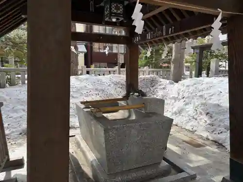 三吉神社の手水舎