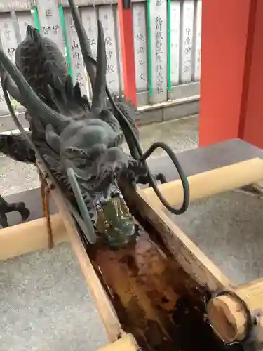 成田山 萬福院の手水舎