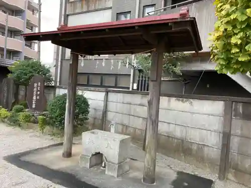 愛宕神社の手水