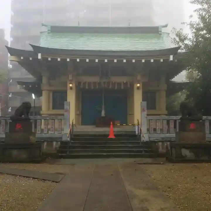 白髭神社の本殿・本堂