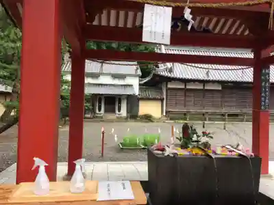 美濃國一宮　南宮大社の手水舎