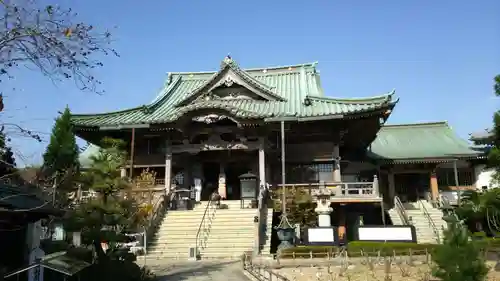 立江寺の本殿・本堂