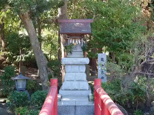 相模国総社六所神社の末社・摂社
