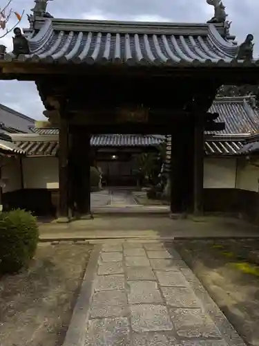 高倉寺の山門・神門