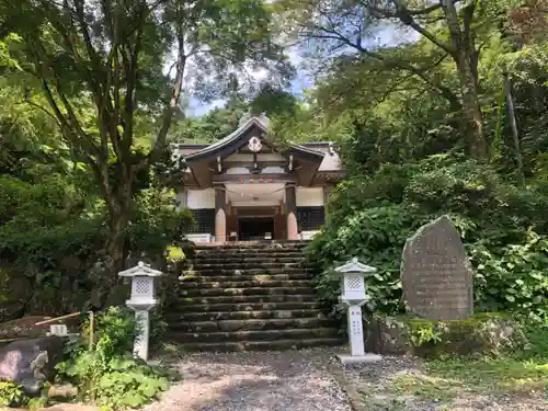 公時神社の本殿・本堂
